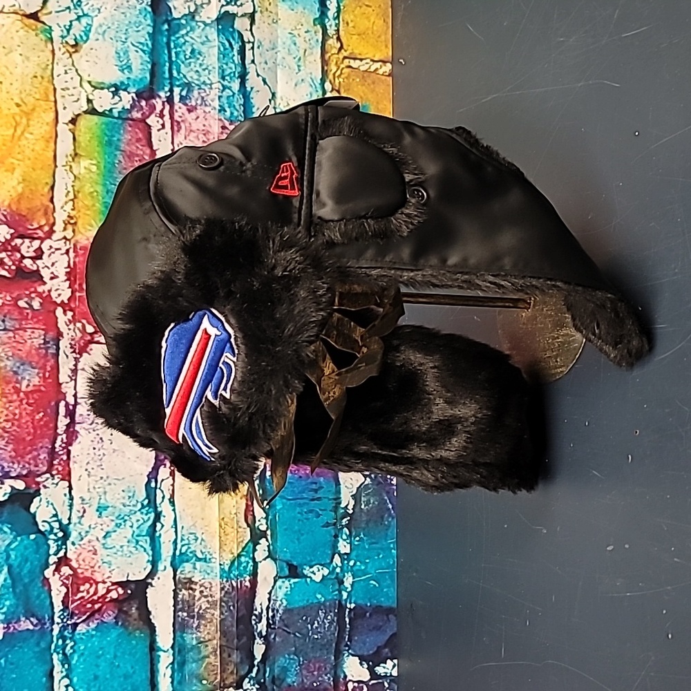 New Era Buffalo Bills Trapper Basic folding ear hat NWT winter